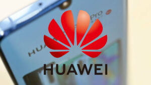 Read more about the article Huawei возобновила поставки своих гаджетов в Россию