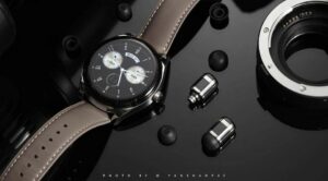 Подробнее о статье Huawei выпустила уникальную модель часов Watch Buds